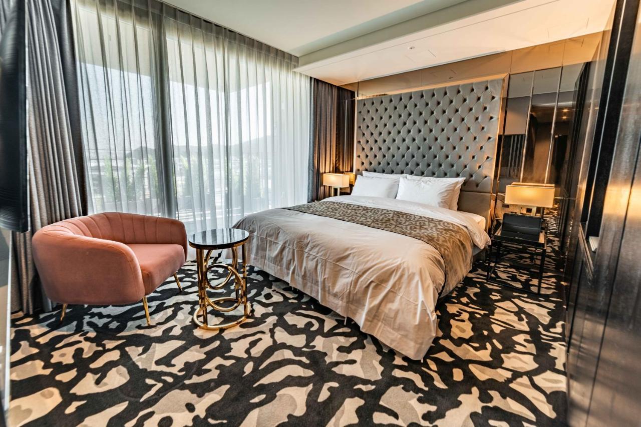Best Louis Hamilton Hotel West Pusan Exteriér fotografie