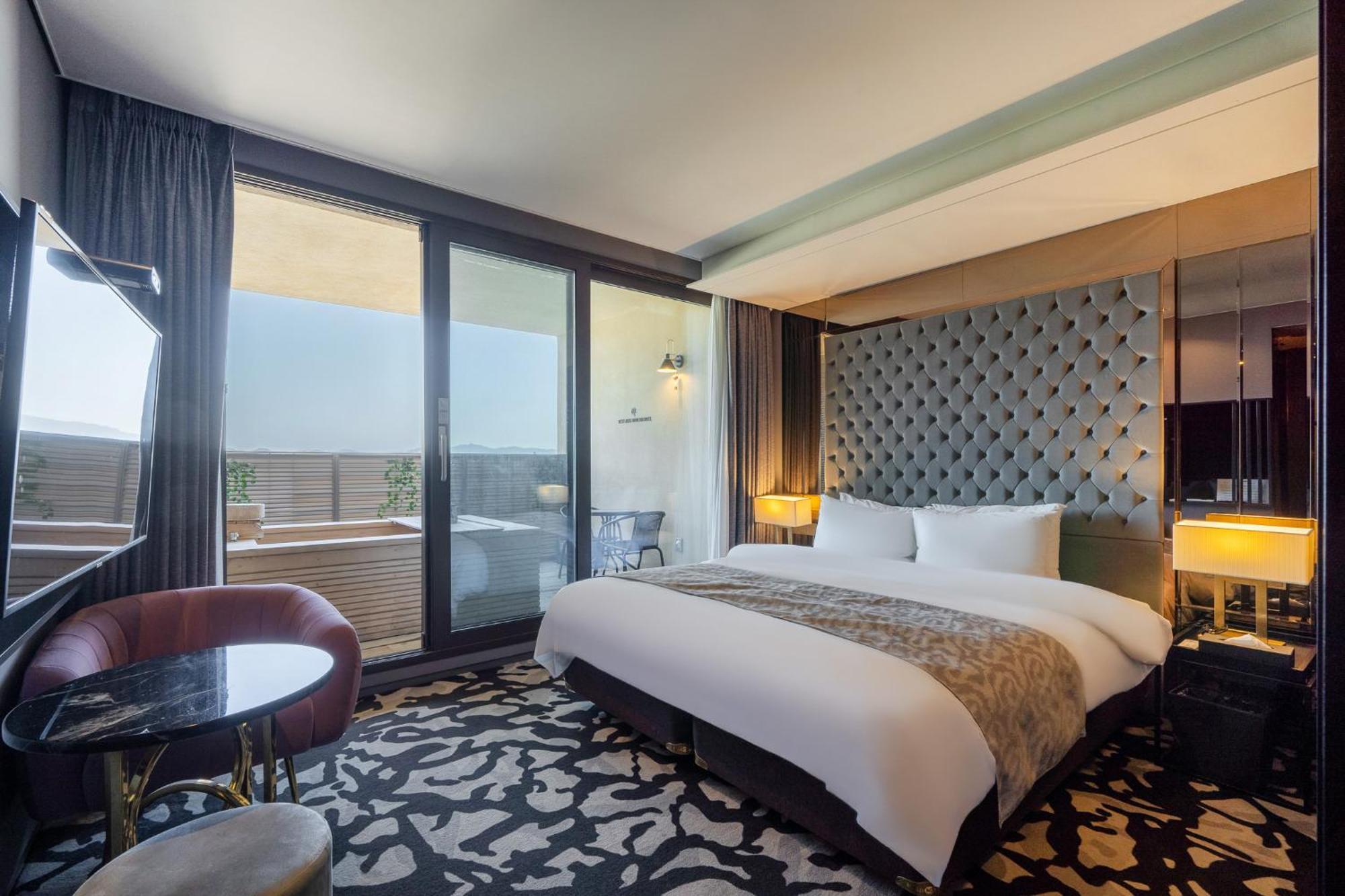 Best Louis Hamilton Hotel West Pusan Exteriér fotografie